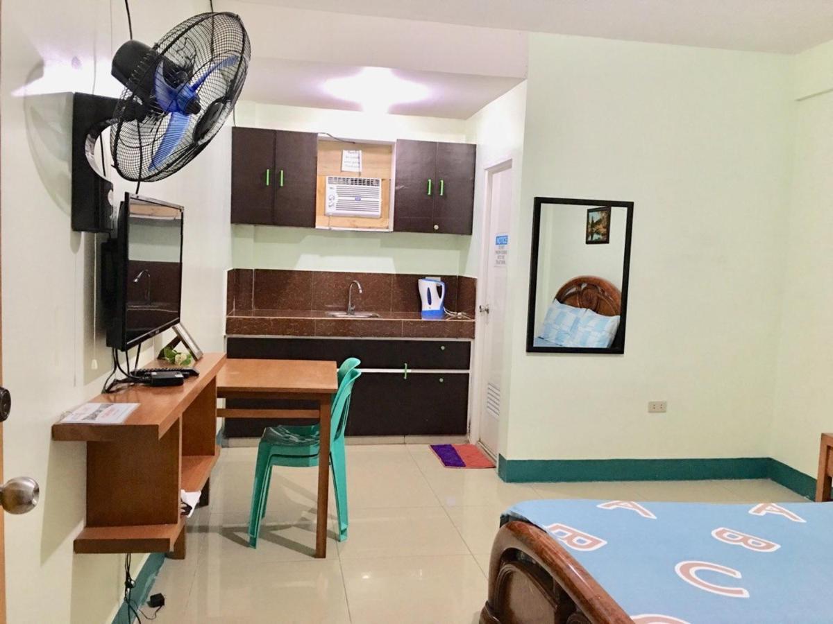 Jemz Tagaytay Budget Transient Tagaytay City Buitenkant foto